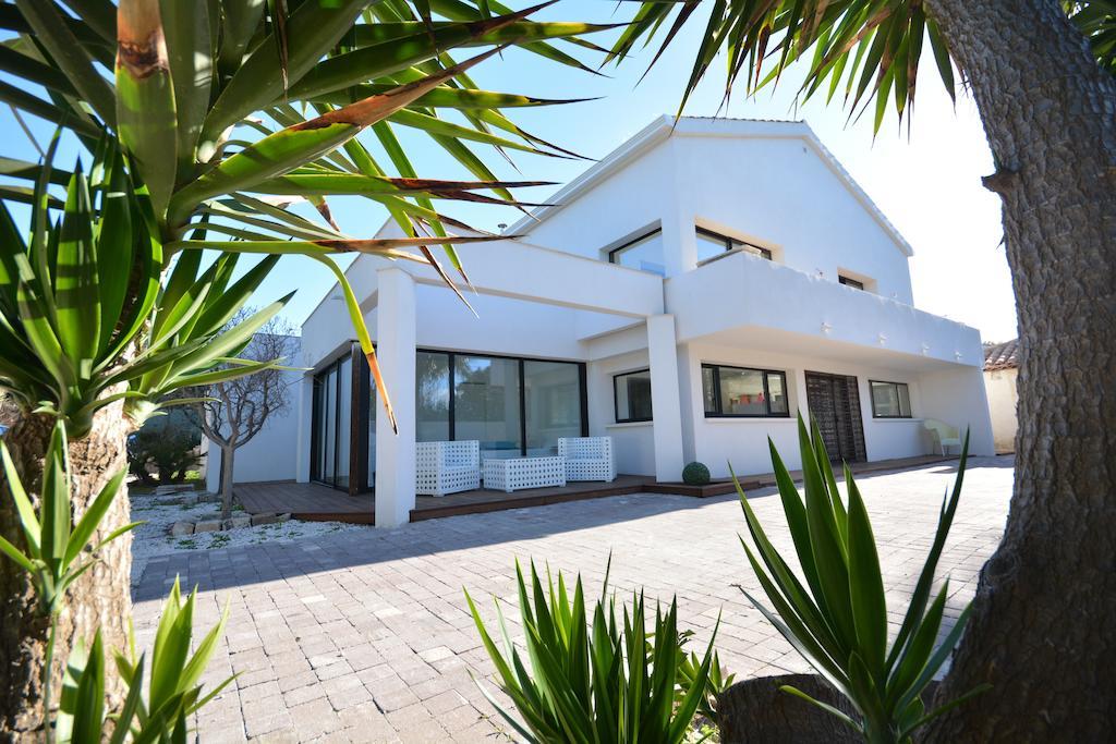 La Villa Blanche Sanary-sur-Mer Bagian luar foto